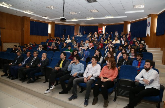 KSÜ’DE KONFERANS DÜZENLENDİ
