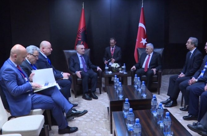 YILDIRIM, ARNAVUTLUK VE MOLDOVA CUMHURBAŞKANLARIYLA GÖRÜŞTÜ