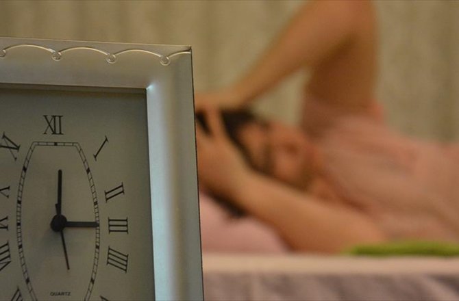 10 KİŞİDEN BİRİ UYKUSUZ