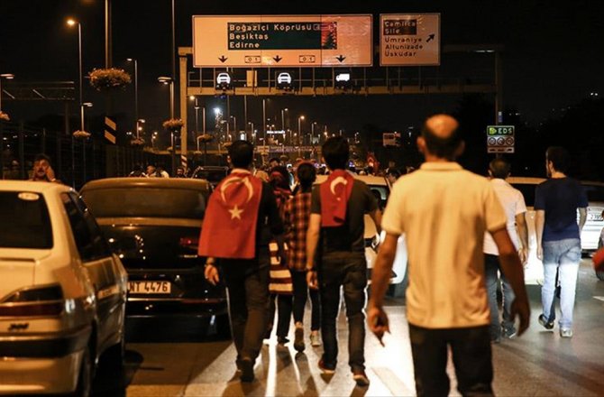'EŞİM 5 ÇOCUĞUNU DEĞİL, VATANINI DÜŞÜNDÜ'