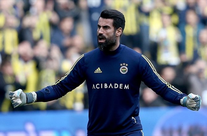 VOLKAN DEMİREL FENERBAHÇE'DE 500. MAÇINA HAZIRLANIYOR