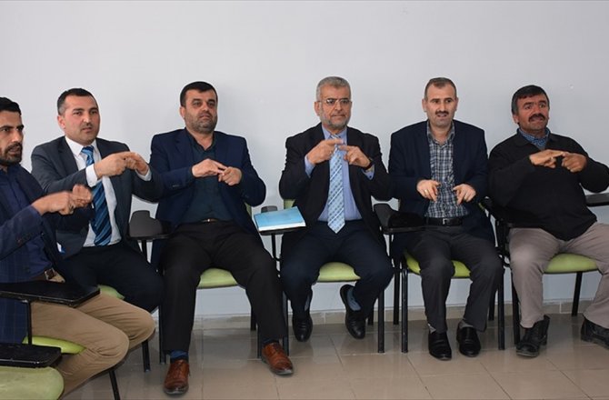 İMAMLARA İŞARET DİLİ EĞİTİMİ