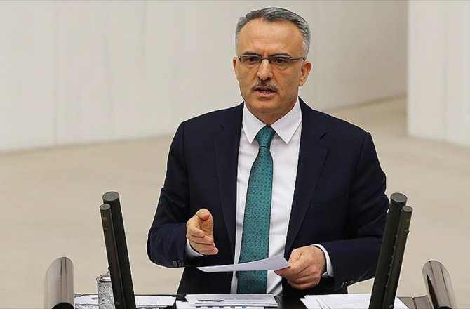 MALİYE BAKANI NACİ AĞBAL'DAN SAĞLIK PERSONELİ ALIMI AÇIKLAMASI