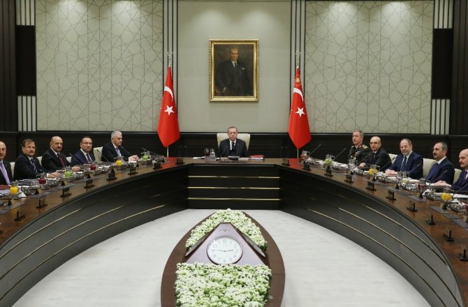 MGK’DAN MENBİÇ VURGUSU