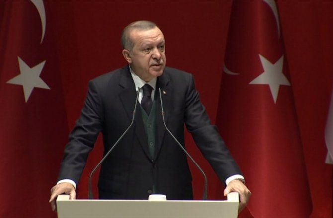 ERDOĞAN MUSEVİ VATANDAŞLARIN HAMURSUZ BAYRAMI’NI KUTLADI