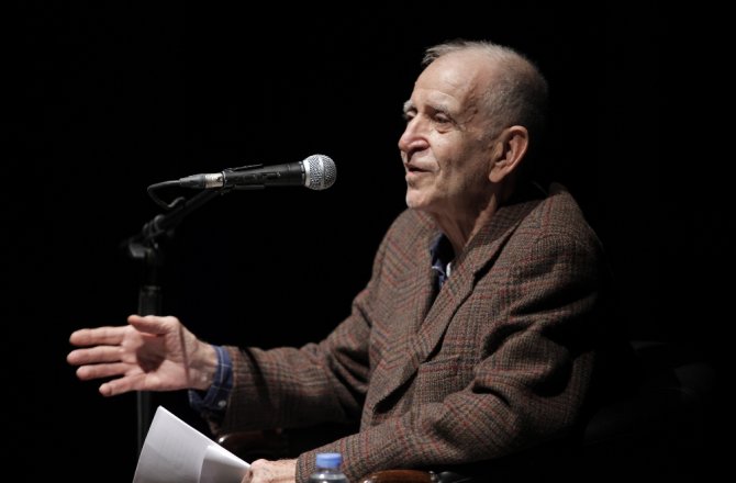 ÜNLÜ ŞAİR ÜLKÜ TAMER HAYATINI KAYBETTİ