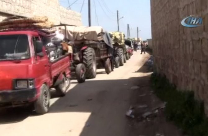 AFRİN HALKI EVLERİNE DÖNÜYOR