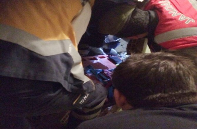 ASANSÖR BOŞLUĞUNDA CAN PAZARI