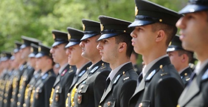 JANDARMA GENEL KOMUTANLIĞI 3900 MUVAZZAF SUBAY/ASTSUBAY ALIMI YAPIYOR