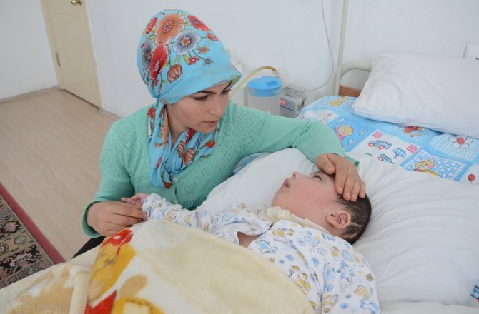 BİR ANNENİN EN ACI BEKLEYİŞİ