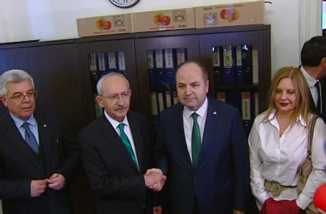 KILIÇDAROĞLU, İBRAHİM ÇELEBİ İLE BİR ARAYA GELDİ