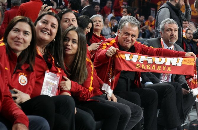 FATİH TERİM DE ORDAYDI