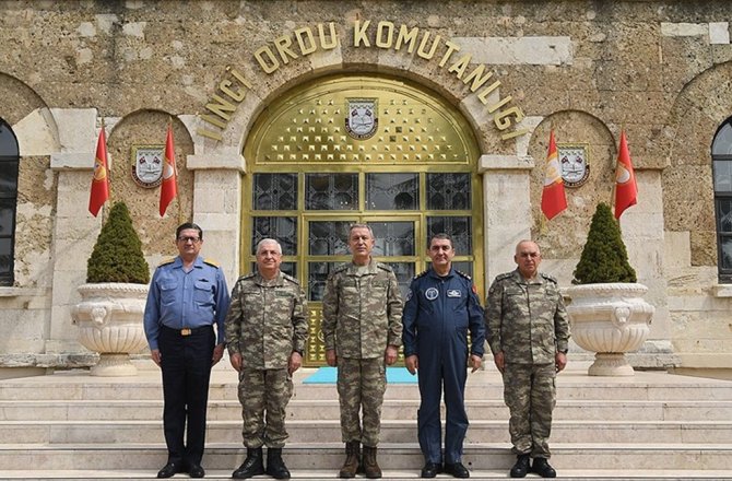 GENELKURMAY BAŞKANI ORGENERAL AKAR 1'İNCİ ORDU KOMUTANLIĞINDA İNCELEMEDE BULUNDU