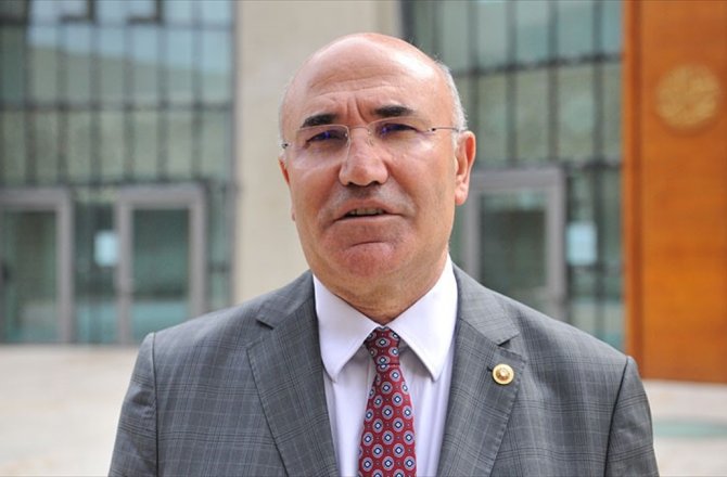 'CAMİLERE SALDIRILAR DİN VE VİCDAN ÖZGÜRLÜĞÜNE SALDIRIDIR'