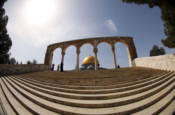 MESCİD-İ AKSA’NIN İÇİNDEN ÇEKİLEN GÖRÜNTÜLER MEST ETTİ