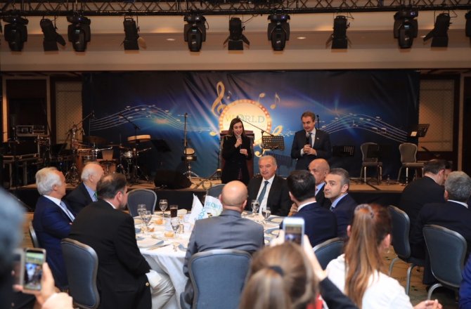 “DÜNYANIN İSTANBUL VE TÜRKİYE’YE İHTİYACI VAR”