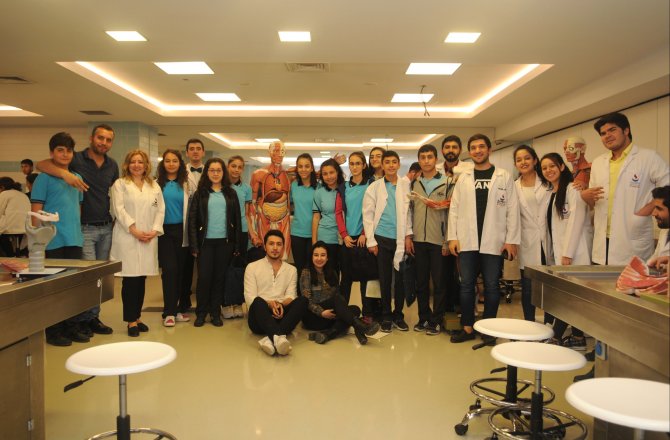 PROF. DR. GÜNER DAĞLI, ÖĞRENCİLERİ AĞIRLADI