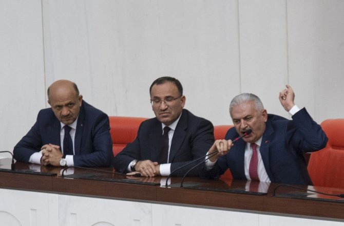 BAŞBAKAN YILDIRIM’DAN CHP’Lİ ÖZEL’E SERT CEVAP