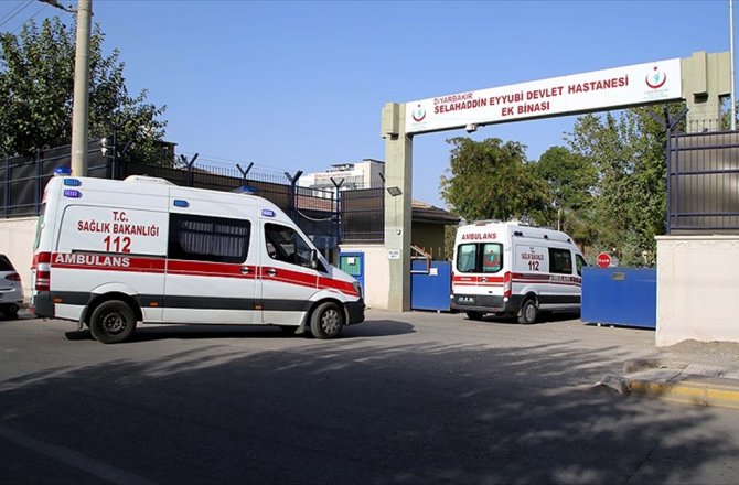 LİCE'DE TERÖR SALDIRISI: 1 ŞEHİT, 4 YARALI