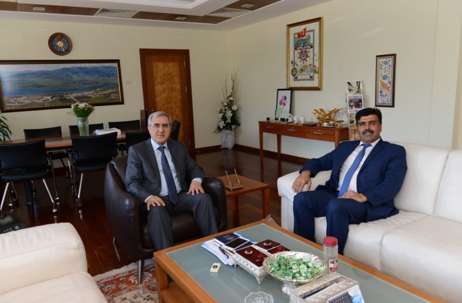 DULKADİROĞLU İLÇE MİLLİ EĞİTİM MÜDÜRÜ KURT, REKTÖR CAN’I ZİYARET ETTİ