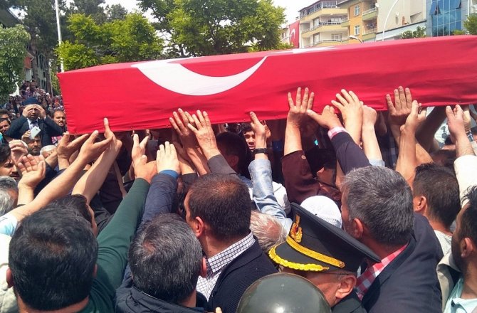 KONYA ŞEHİDİNİ DUALARLA SON YOLCULUĞUNA UĞURLADI