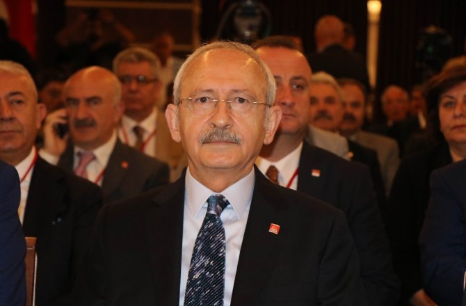 "İL BAŞKANLARI BOŞ KONUŞMASIN"