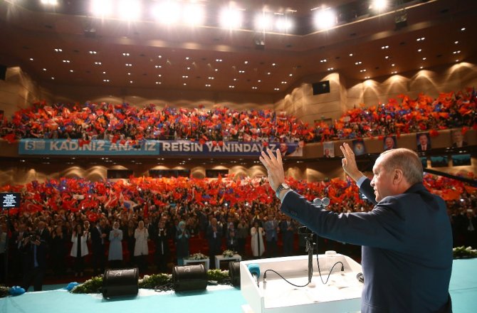 "PARLAMENTOYU DA KAHİR EKSERİYLE ALMALIYIZ"