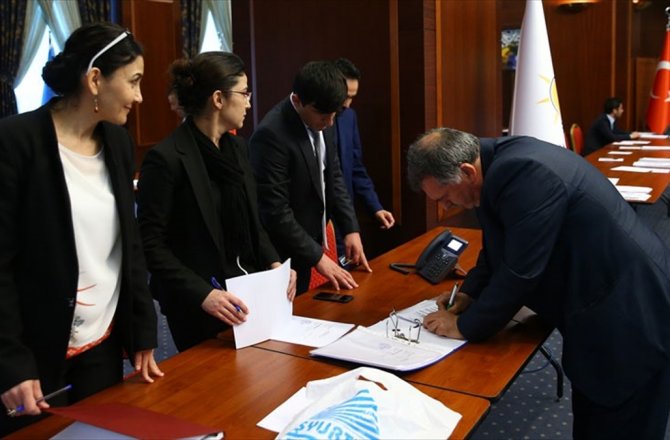 SİYASİ PARTİLERİN 'ADAY ADAYLIĞI' TARİFESİ