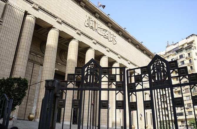 MISIR'DA ESKİ FUTBOLCU VE BİN 528 KİŞİ 'TERÖR LİSTESİNDE'