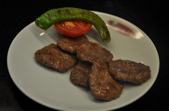 İSVEÇ KÖFTESİ ’İNEGÖL KÖFTESİ’ ÇIKTI