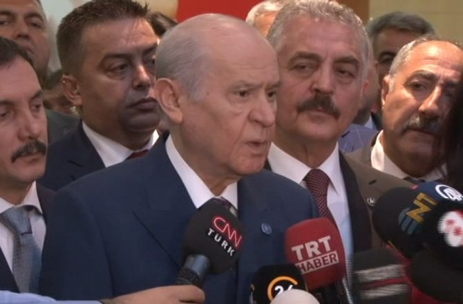 100 BİN İMZADA "FETÖ İZİ" İHTİMALİNE DİKKAT ÇEKTİ