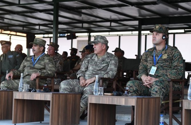 AKAR DA ORDAYDI: GERÇEK MÜHİMMATLAR KULLANILDI