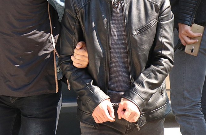 FETÖ'NÜN TSK YAPILANMASINDA GÖZALTI SAYISI 200'E YÜKSELDİ