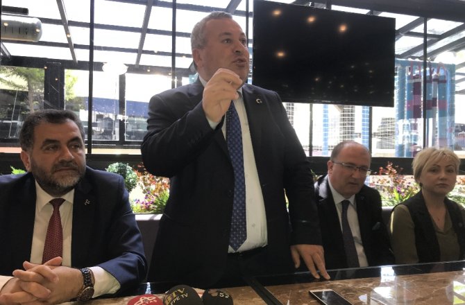 MHP’Lİ ENGİNYURT: ERDOĞAN GİDERSE TÜRKİYE DÜŞER