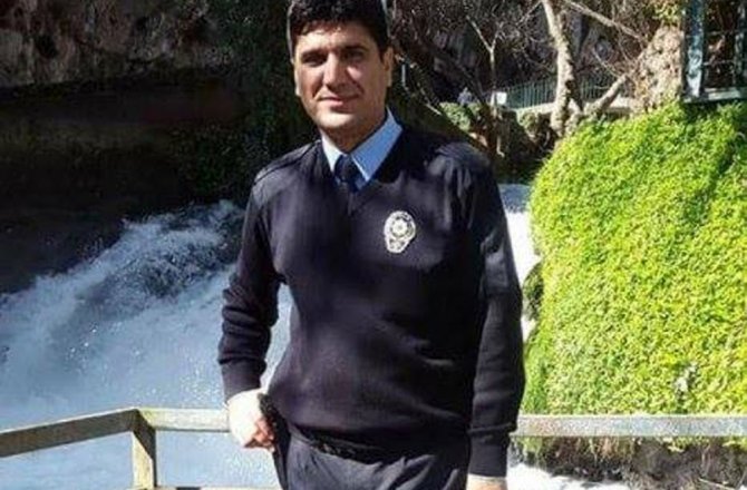 ŞEHİT POLİS MEMURUNUN TÜRKÜSÜ YÜREK DAĞLADI