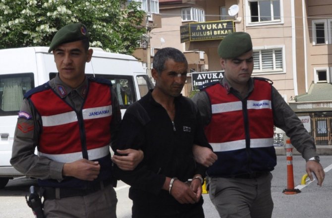 MİRAS YÜZÜNDEN AĞABEYİNİ VURDU