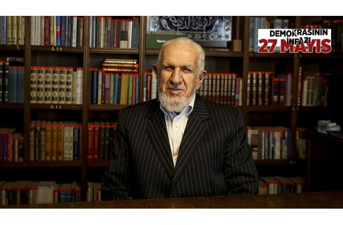 'Hayatı pahasına da olsa imam hatiplerin yüksek kısımlarını açacağını söylemişti'