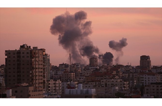 İsrail'den Gazze'ye hava saldırısı