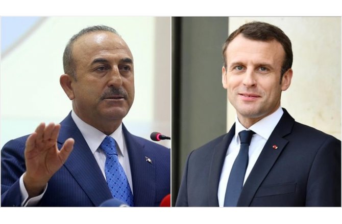 Çavuşoğlu'ndan Macron'a 'Le Point' yanıtı