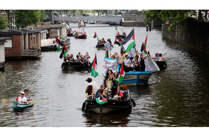 Hollanda'da 'Gazze filosu'na teknelerle destek gösterisi