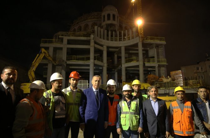 ERDOĞAN TAKSİM CAMİİ İNŞAATINI VE AKM’Yİ İNCELEDİ