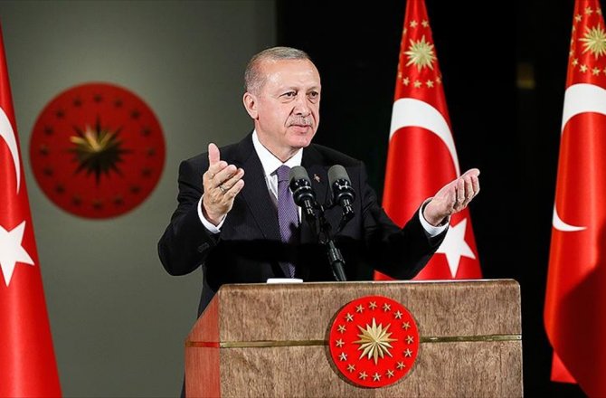 ERDOĞAN'DAN 65 YAŞ EMEKLİLERİNE AYLIK MAAŞ MÜJDESİ