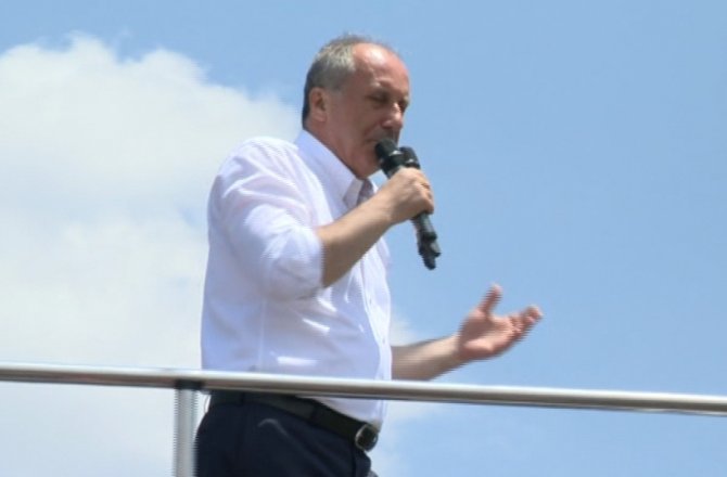"DİNDAR NESİLE DEĞİL, KİNDAR NESİLE İTİRAZIM VAR"