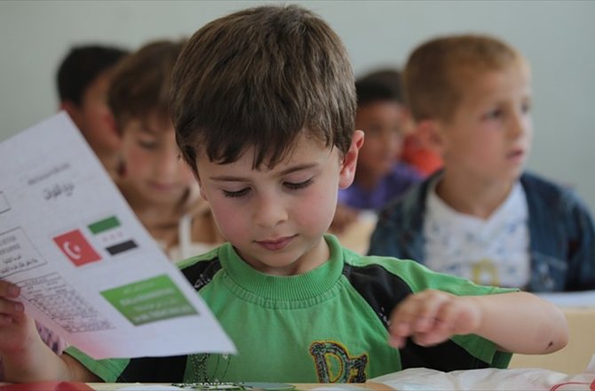 FIRAT KALKANI HAREKATI BÖLGESİNDE KARNE HEYECANI