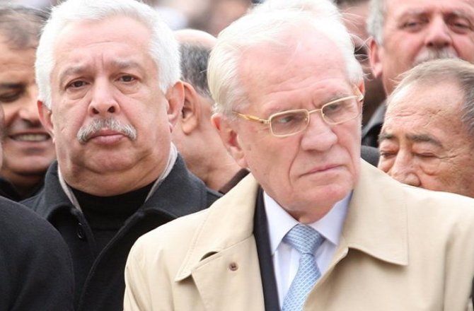 ERDOĞAN DEMİRÖREN VEFAT ETTİ