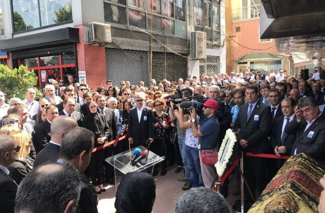 Erdoğan Demirören son yolculuğuna uğurlanıyor