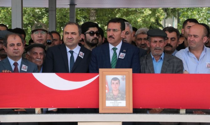 Malatyalı şehit son yolculuğuna uğurlandı