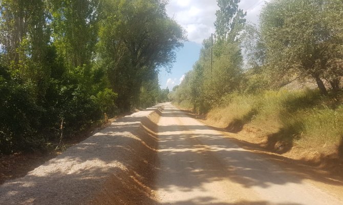 Büyükşehir Belediyesi Kavşut Grup Yolunda