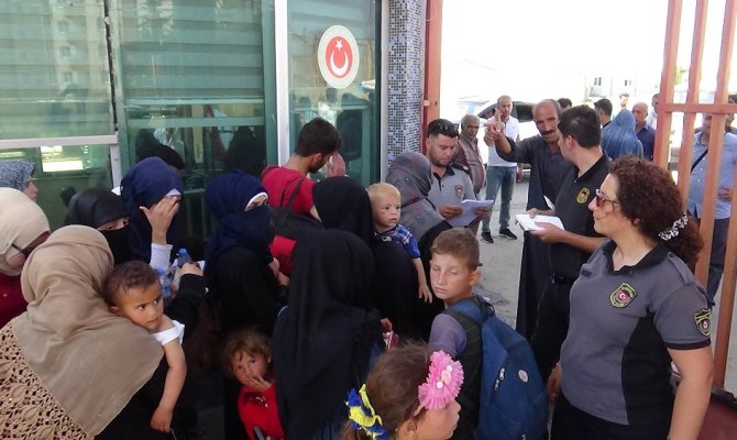 Suriyelilerin dönüşü başladı