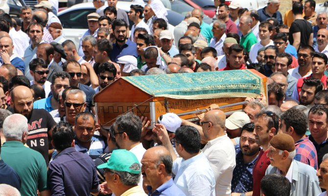 Kursiyer pilot son yolculuğuna uğurlandı 